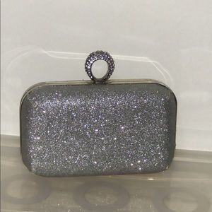 Silver sparkly clutch
